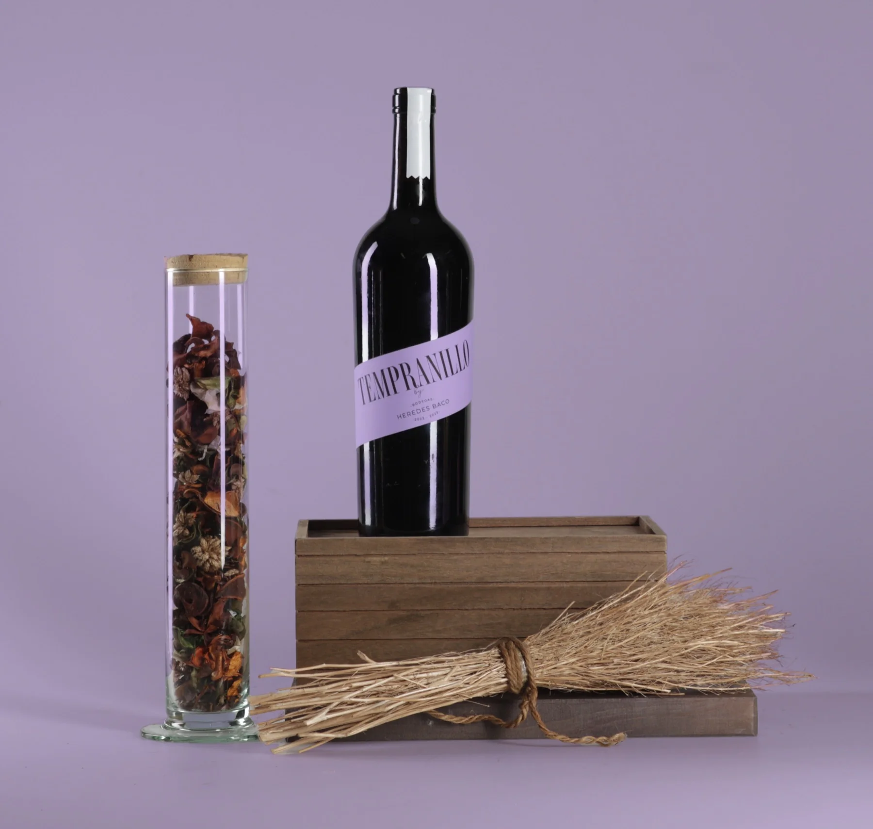 Heredes Baco — etiqueta frontal en botella de vino rioja
